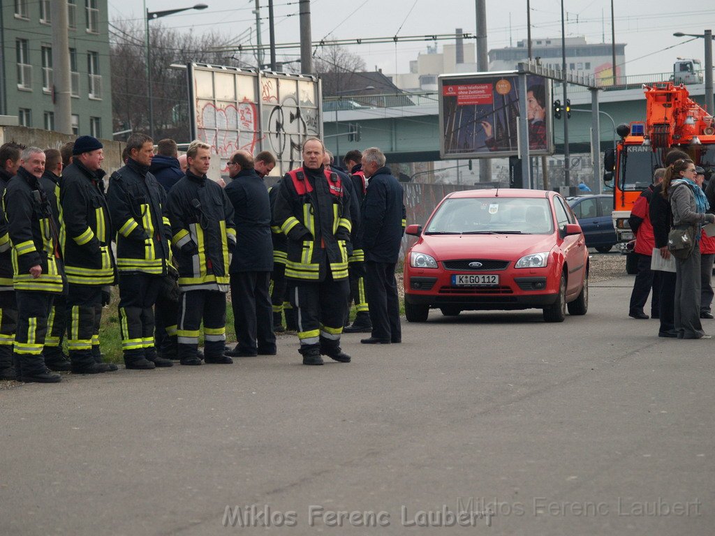 Neue LF`s fuer Koeln Uebergabe in Koeln Deutz an den Wachen  P087.JPG